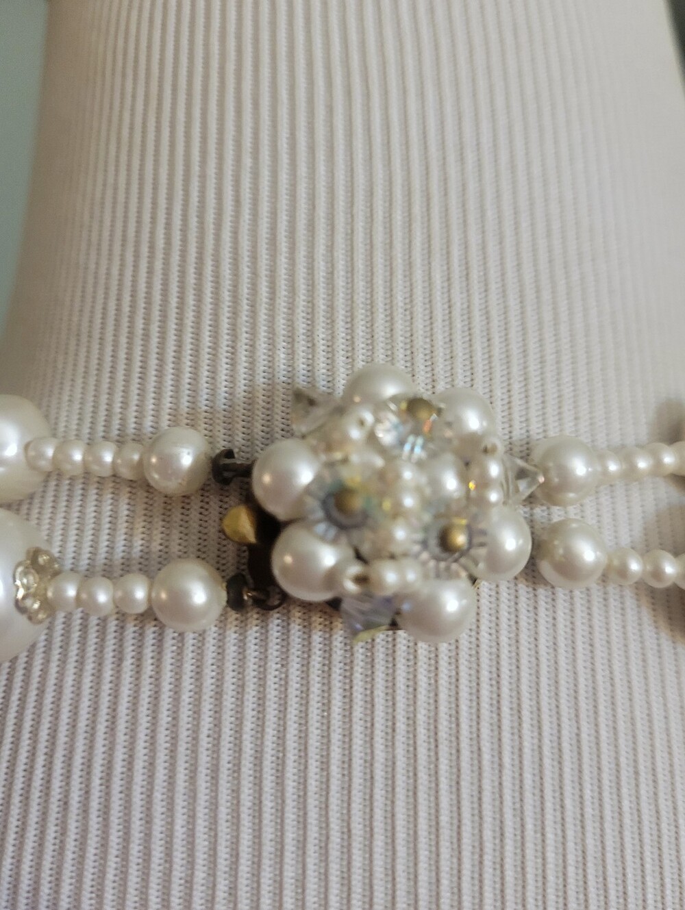 Vintage Double-Strand Faux Pearl Necklace Marked Japan - Picture 6 of 8